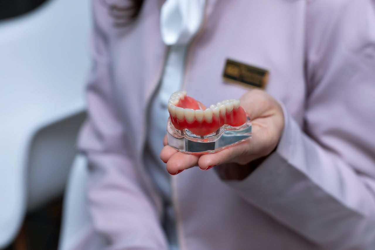 Why Winter is the Best Time for Implant Healing in Ontario?